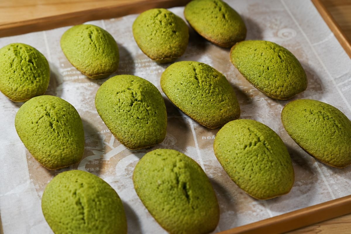 Matcha Madeleine